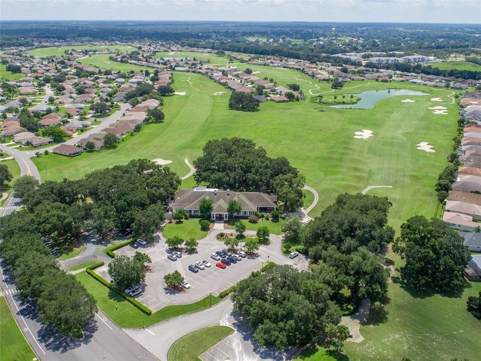 For Sale: $559,900 (3 beds, 3 baths, 2074 Square Feet)