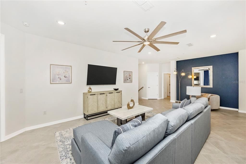 For Rent: $5,000 (3 beds, 2 baths, 2294 Square Feet)