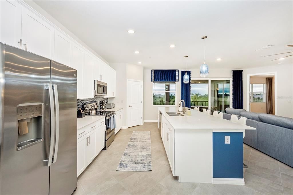 For Rent: $5,000 (3 beds, 2 baths, 2294 Square Feet)