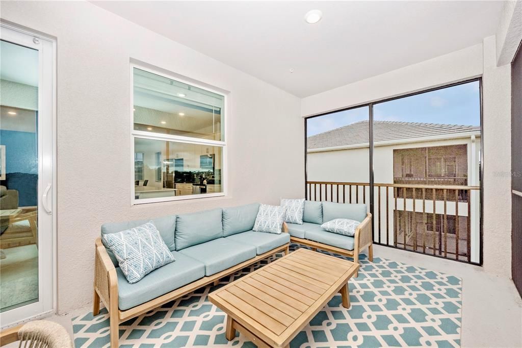 For Rent: $5,000 (3 beds, 2 baths, 2294 Square Feet)