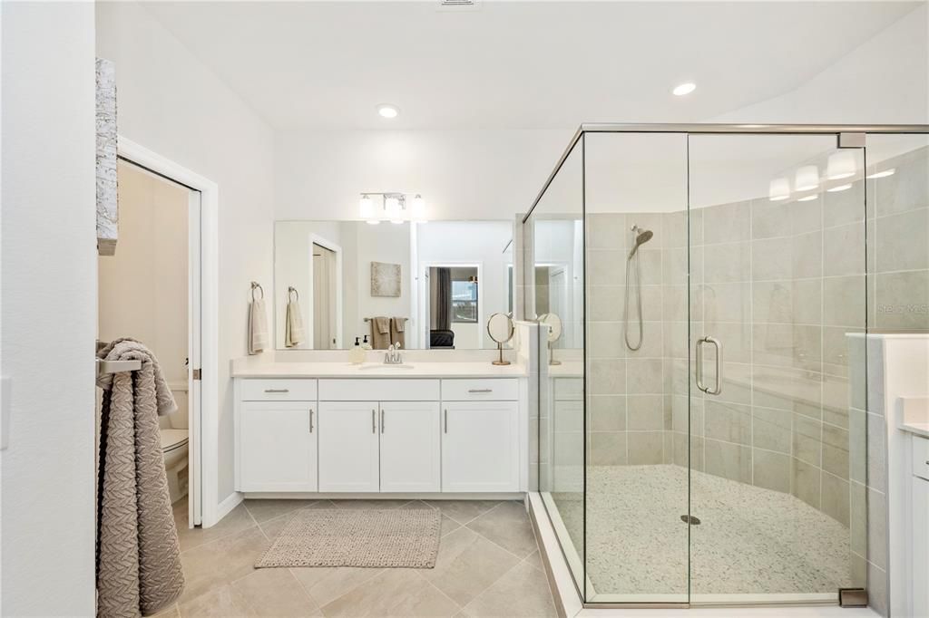 For Rent: $5,000 (3 beds, 2 baths, 2294 Square Feet)