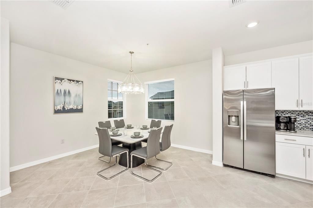 For Rent: $5,000 (3 beds, 2 baths, 2294 Square Feet)