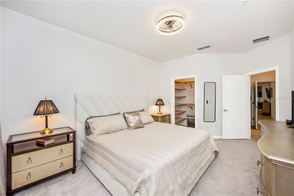 For Rent: $5,000 (3 beds, 2 baths, 2294 Square Feet)