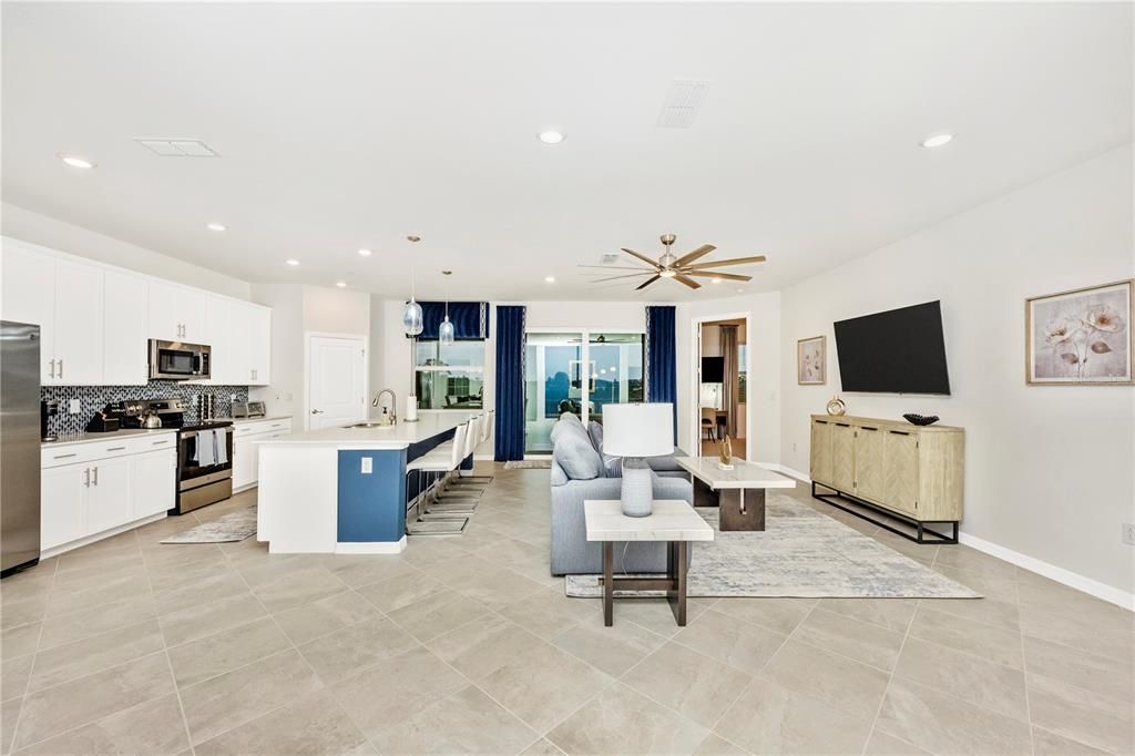 For Rent: $5,000 (3 beds, 2 baths, 2294 Square Feet)