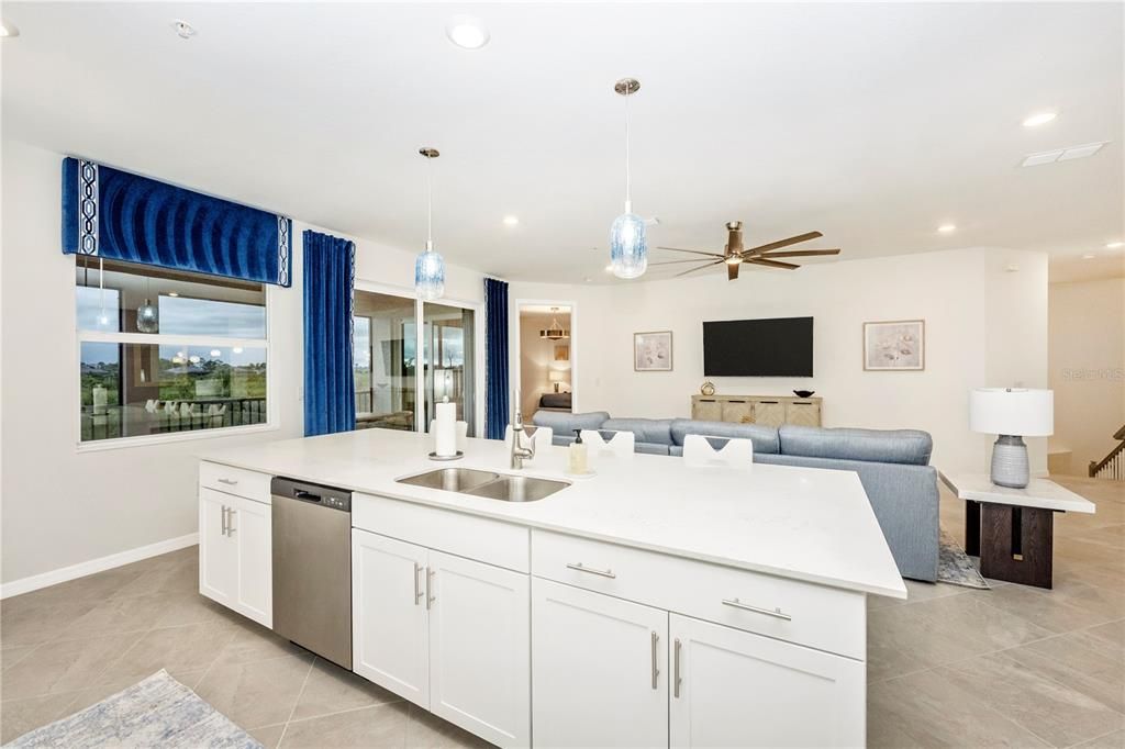 For Rent: $5,000 (3 beds, 2 baths, 2294 Square Feet)