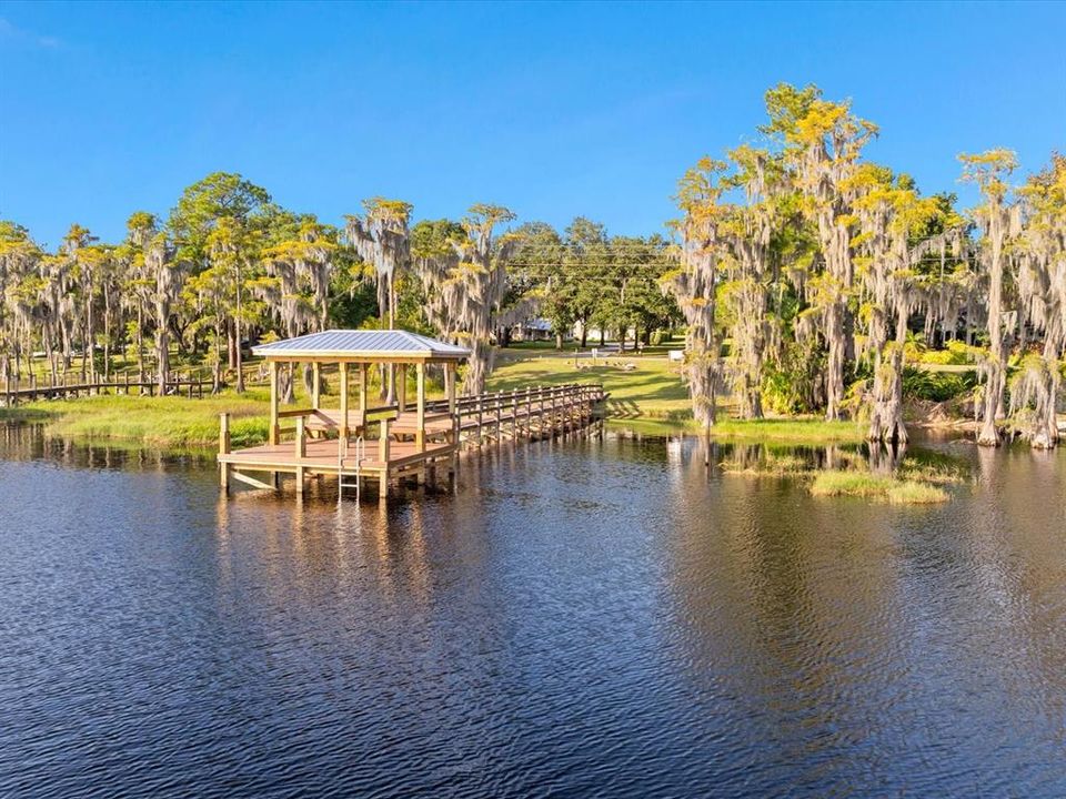 Active With Contract: $400,000 (3 beds, 2 baths, 1645 Square Feet)