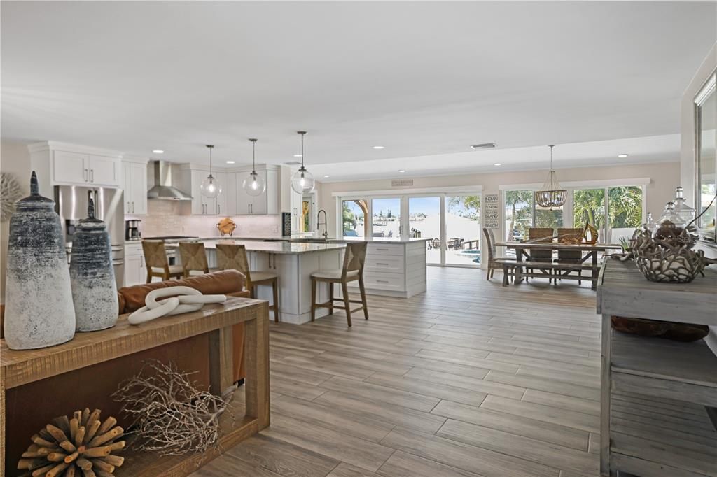 待售: $1,850,000 (3 贝兹, 2 浴室, 2160 平方英尺)