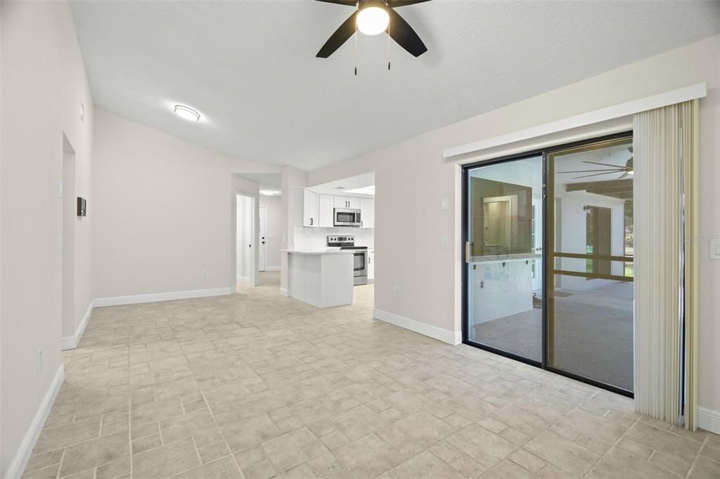 待售: $386,000 (3 贝兹, 2 浴室, 1655 平方英尺)