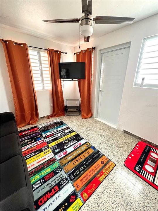 For Rent: $1,450 (1 beds, 1 baths, 0 Square Feet)