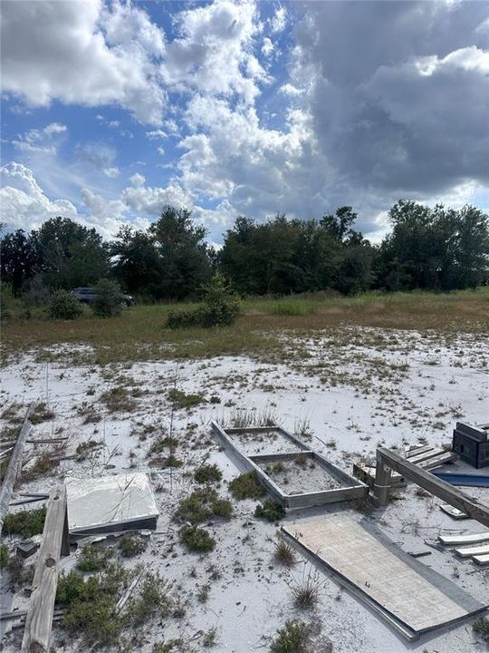 待售: $16,000 (0.18 acres)