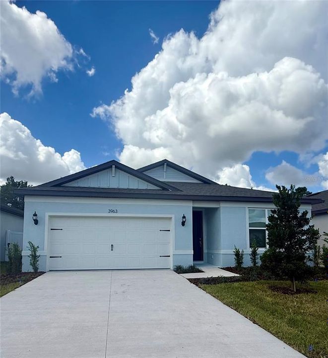 Vendido Recientemente: $354,440 (4 camas, 2 baños, 1850 Pies cuadrados)