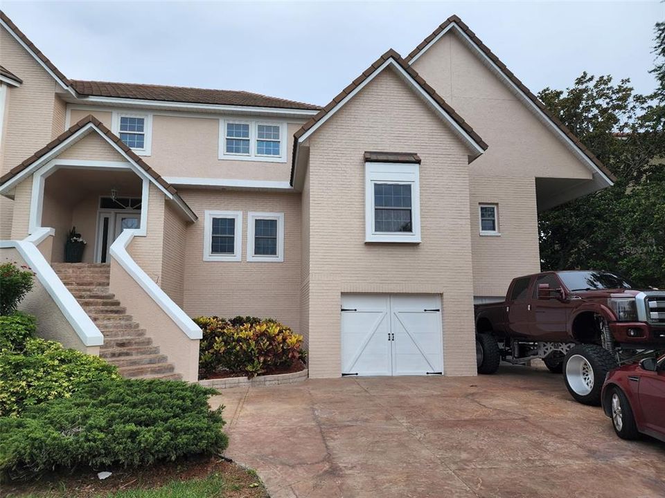 En Renta: $7,000 (4 camas, 4 baños, 4456 Pies cuadrados)