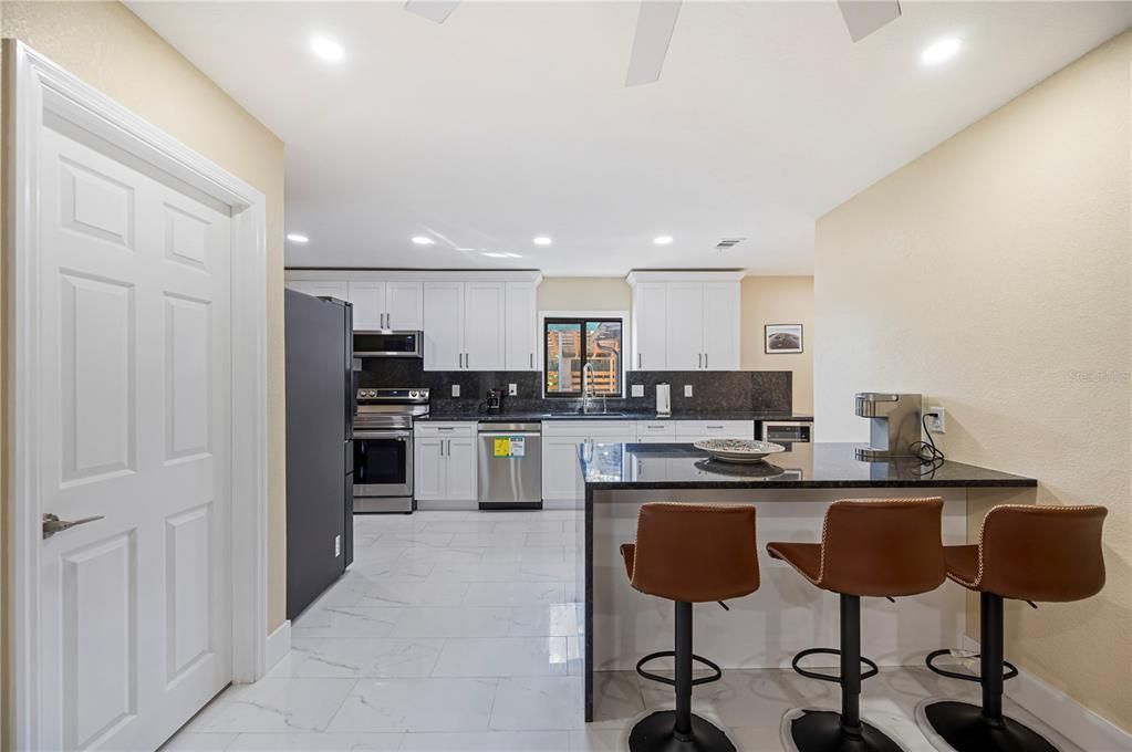 For Sale: $799,900 (4 beds, 3 baths, 2750 Square Feet)