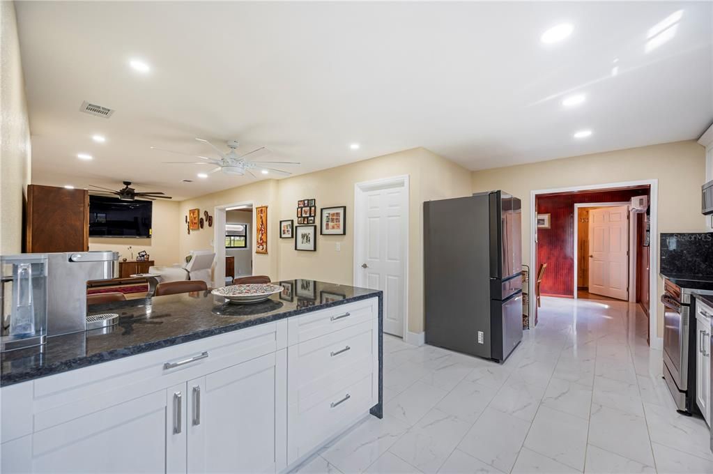 For Sale: $799,900 (4 beds, 3 baths, 2750 Square Feet)