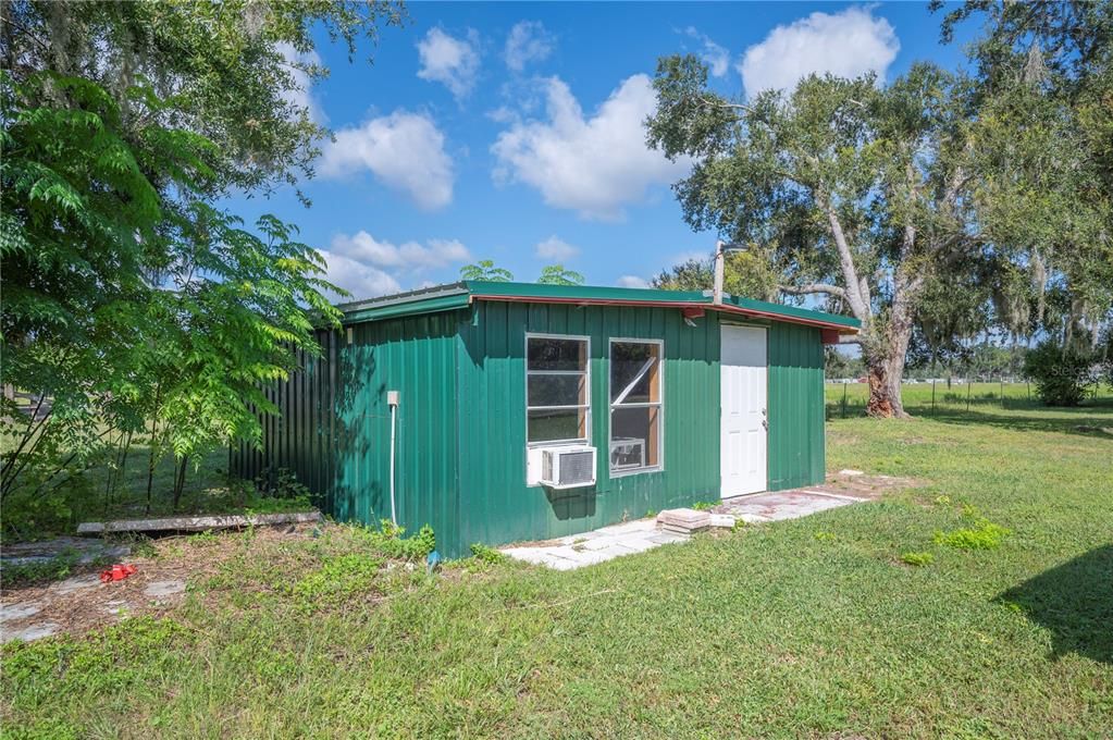 For Sale: $799,900 (4 beds, 3 baths, 2750 Square Feet)