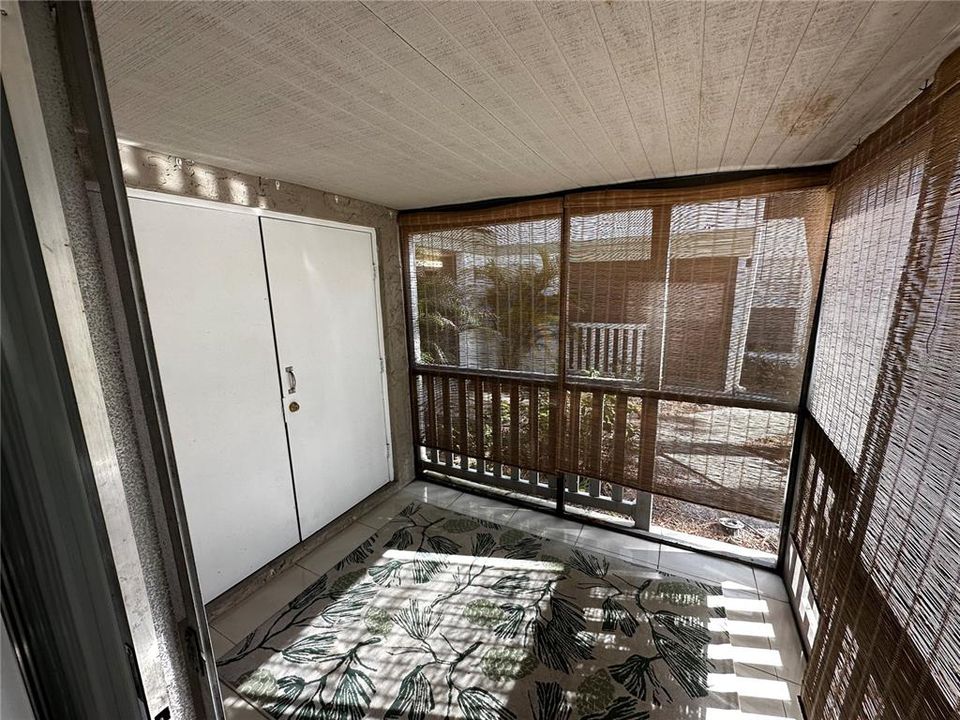 For Rent: $1,450 (1 beds, 1 baths, 560 Square Feet)