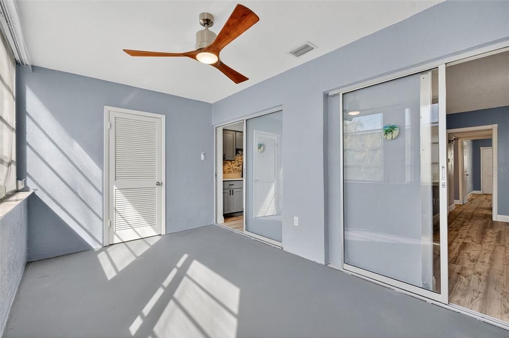 Active With Contract: $159,000 (2 beds, 2 baths, 1030 Square Feet)