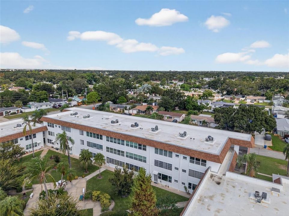 Active With Contract: $159,000 (2 beds, 2 baths, 1030 Square Feet)