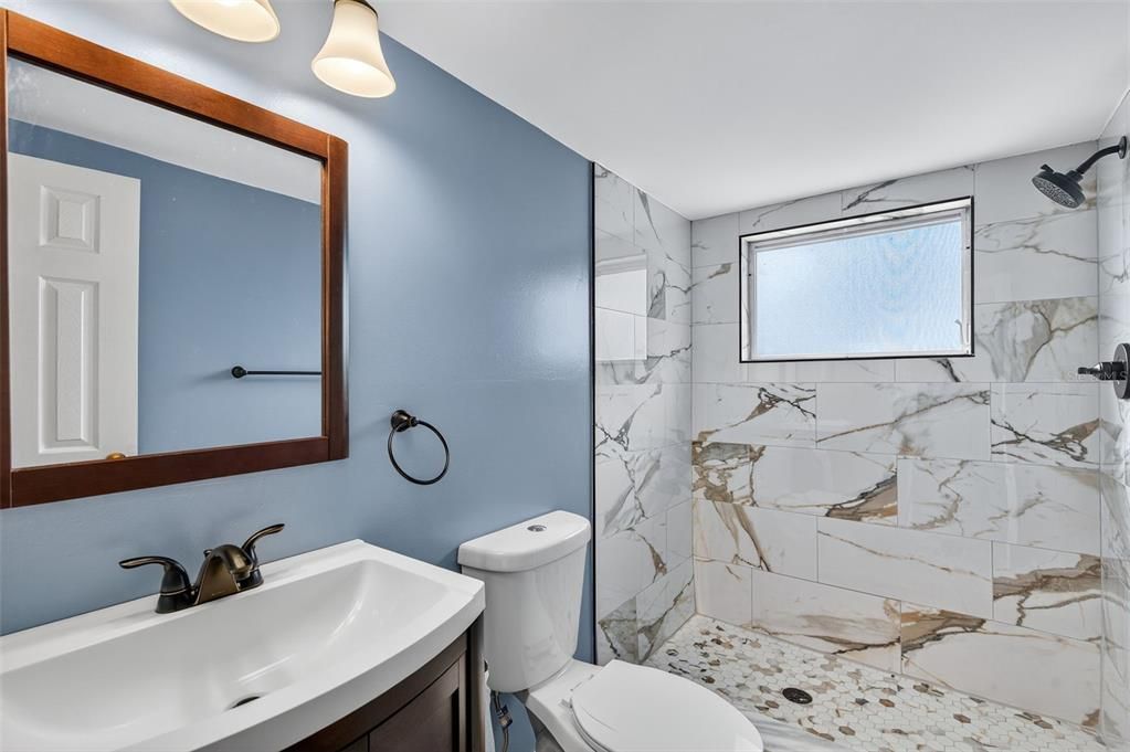 Active With Contract: $159,000 (2 beds, 2 baths, 1030 Square Feet)