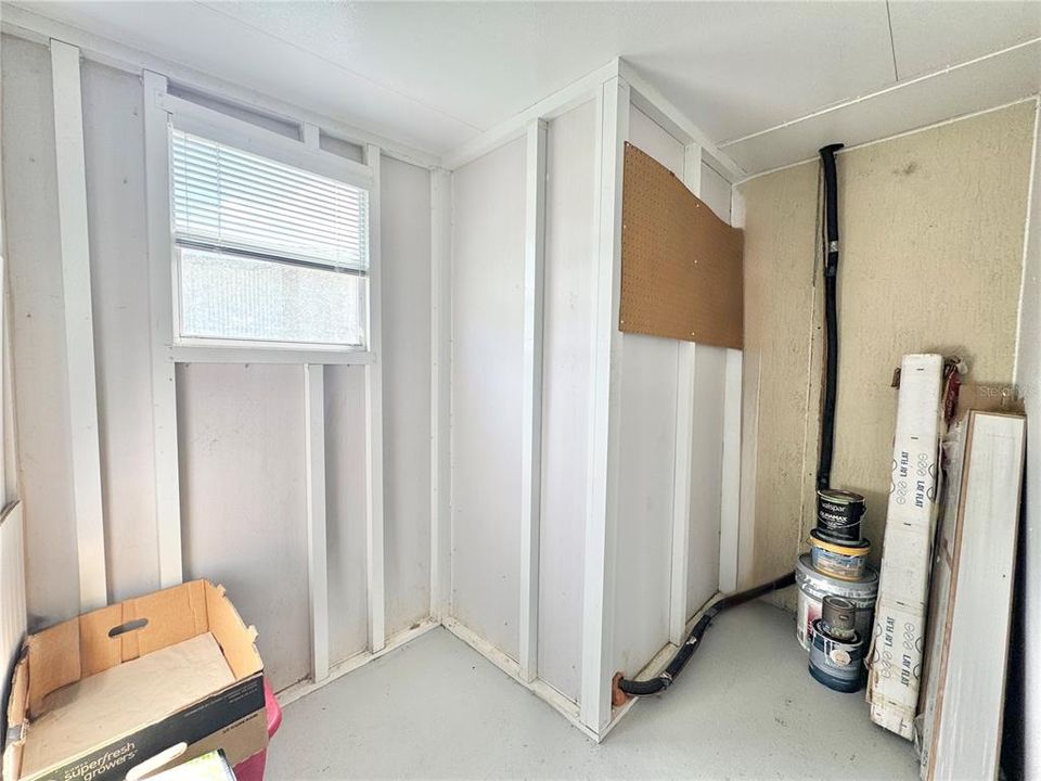 待售: $155,000 (2 贝兹, 2 浴室, 1241 平方英尺)