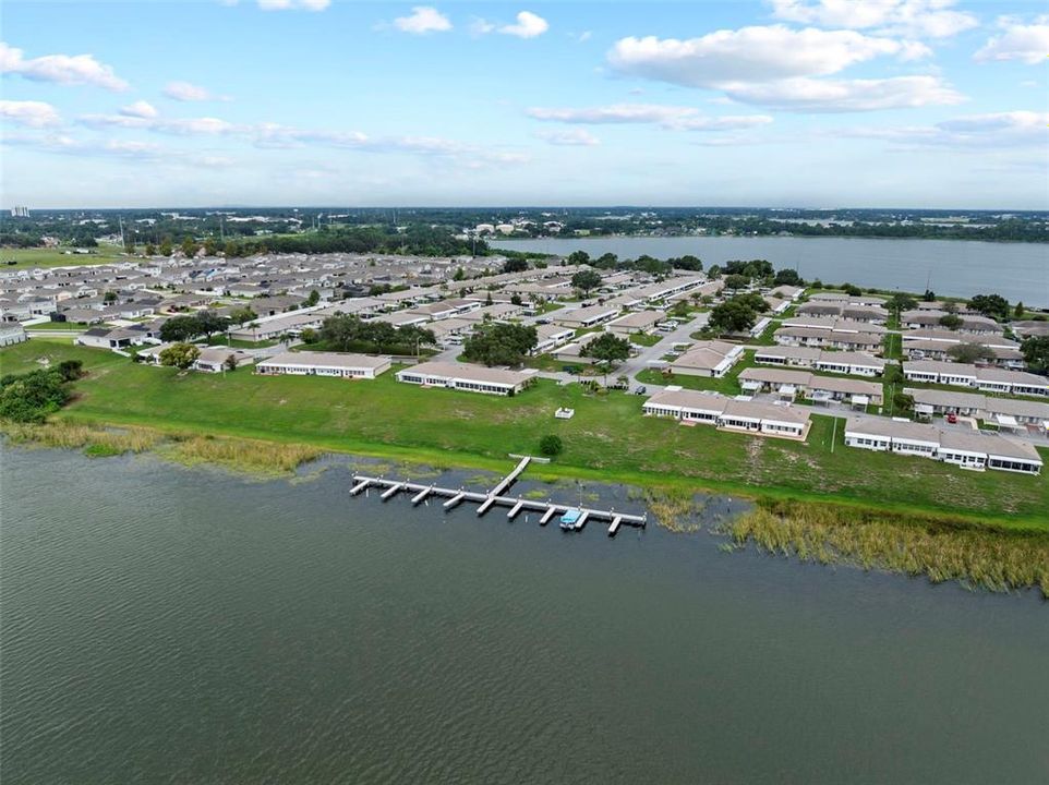 待售: $155,000 (2 贝兹, 2 浴室, 1241 平方英尺)