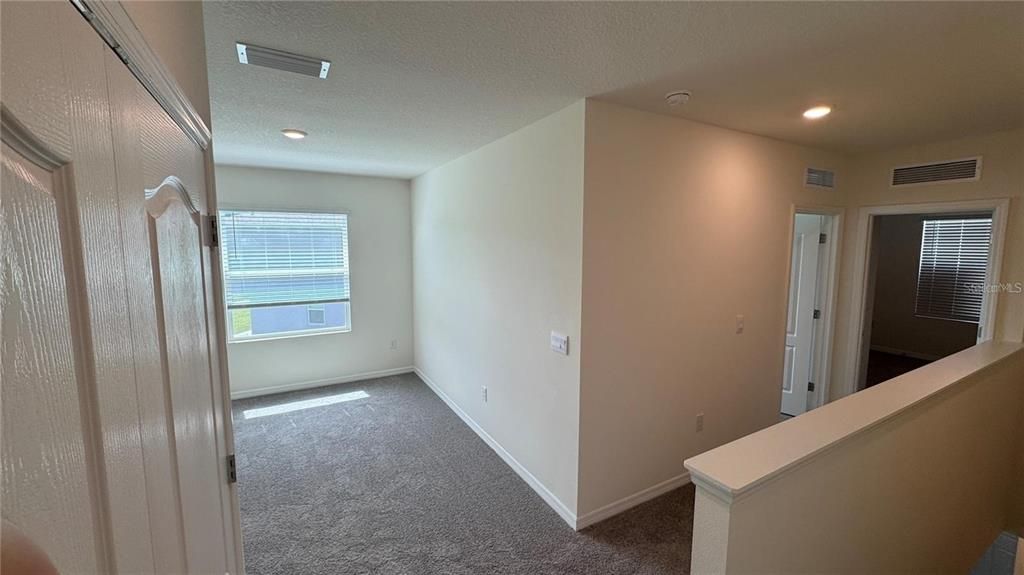 For Rent: $2,200 (3 beds, 2 baths, 1758 Square Feet)