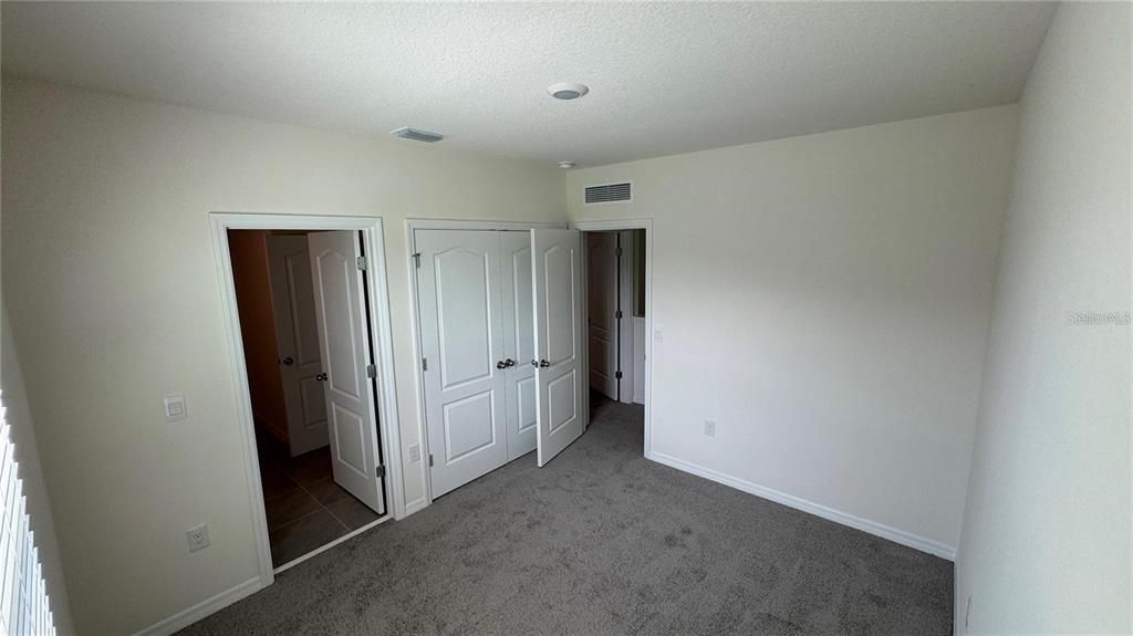 For Rent: $2,200 (3 beds, 2 baths, 1758 Square Feet)