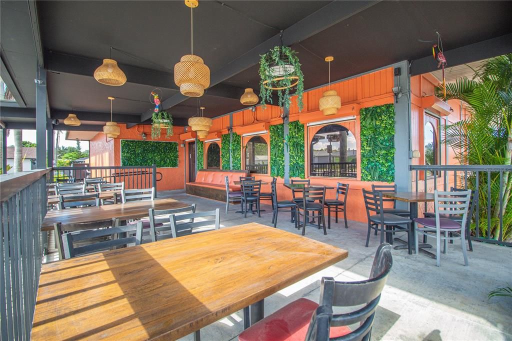 На продажу: $1,500,000 (0 спален, 0 ванн, 2670 Квадратных фут)