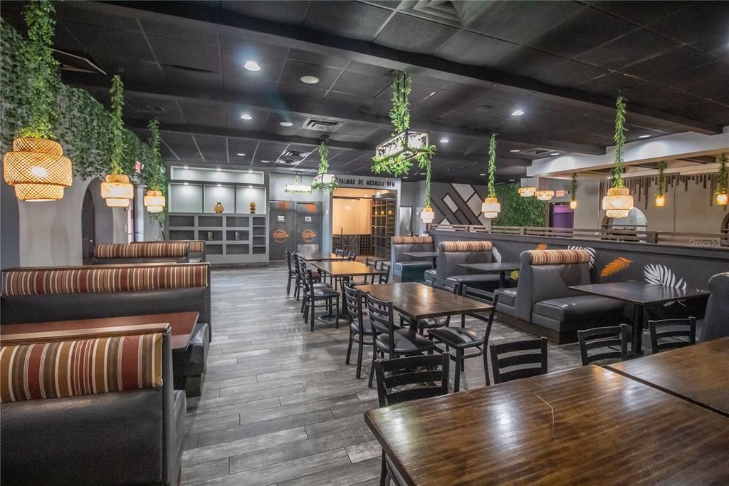 На продажу: $1,500,000 (0 спален, 0 ванн, 2670 Квадратных фут)