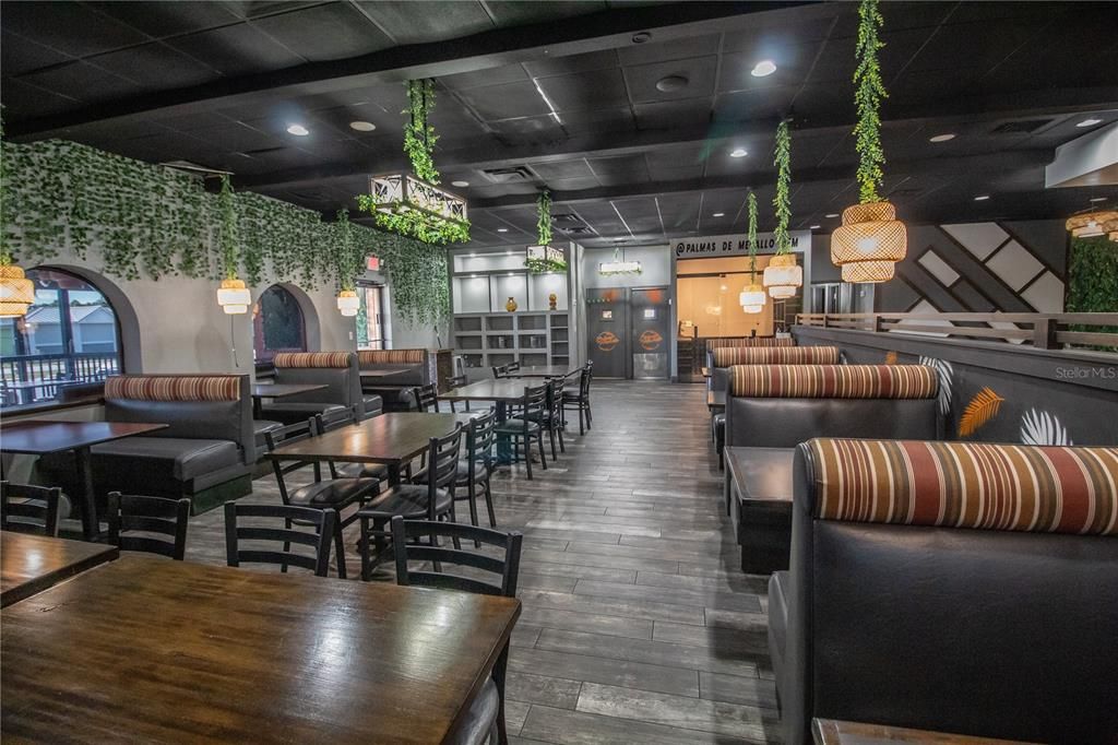 На продажу: $1,500,000 (0 спален, 0 ванн, 2670 Квадратных фут)