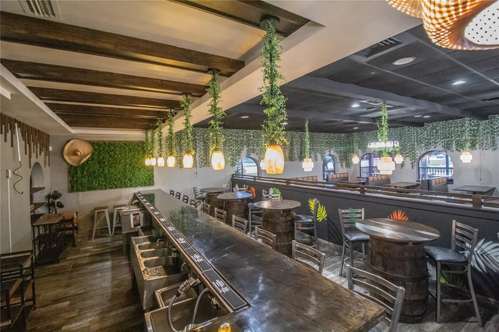 На продажу: $1,500,000 (0 спален, 0 ванн, 2670 Квадратных фут)