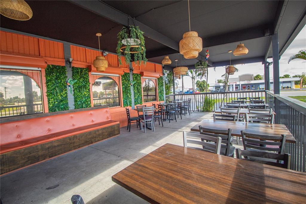 На продажу: $1,500,000 (0 спален, 0 ванн, 2670 Квадратных фут)