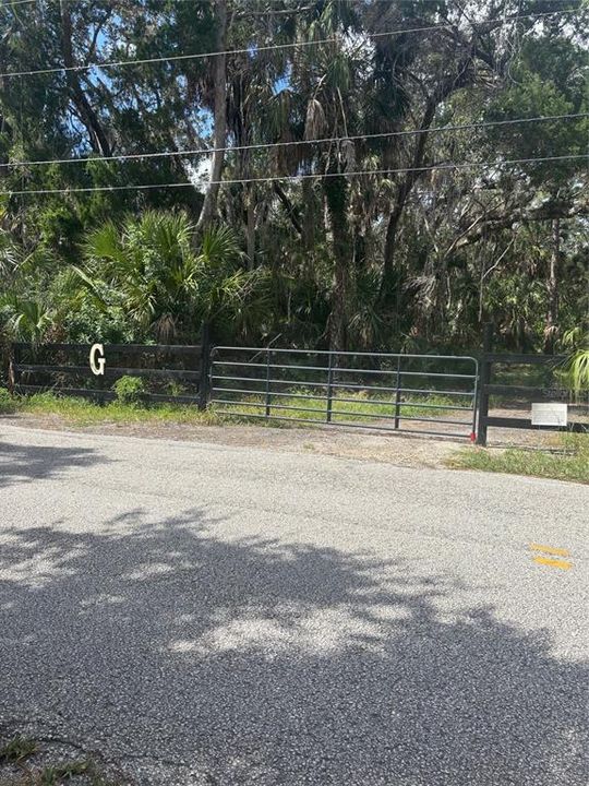 For Sale: $4,500,000 (44.64 acres)