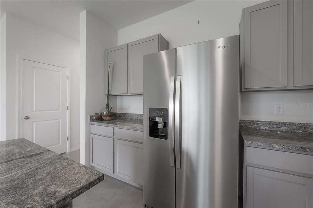 For Sale: $299,900 (3 beds, 2 baths, 1785 Square Feet)