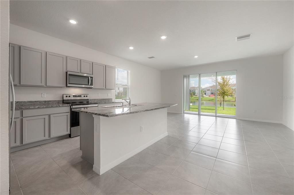 For Sale: $299,900 (3 beds, 2 baths, 1785 Square Feet)