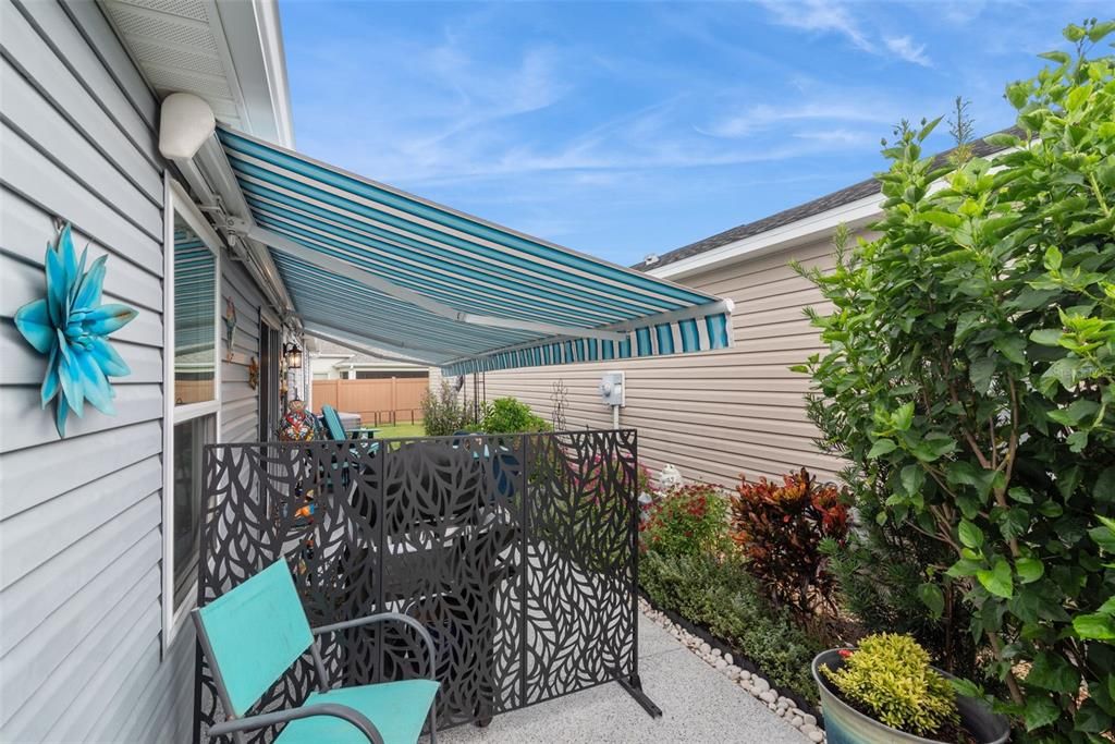 Activo con contrato: $319,000 (3 camas, 2 baños, 1426 Pies cuadrados)