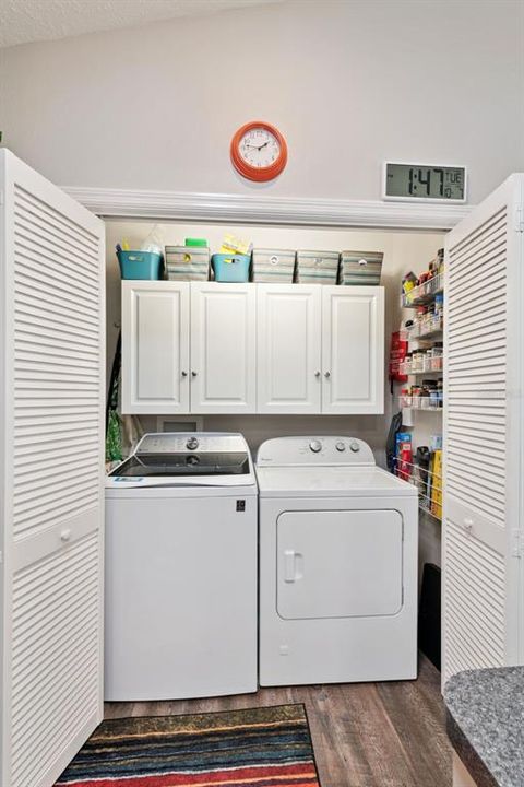 Activo con contrato: $319,000 (3 camas, 2 baños, 1426 Pies cuadrados)