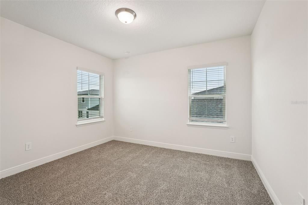 На продажу: $485,790 (4 спален, 2 ванн, 2082 Квадратных фут)