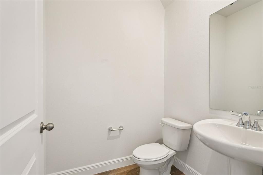 На продажу: $485,790 (4 спален, 2 ванн, 2082 Квадратных фут)