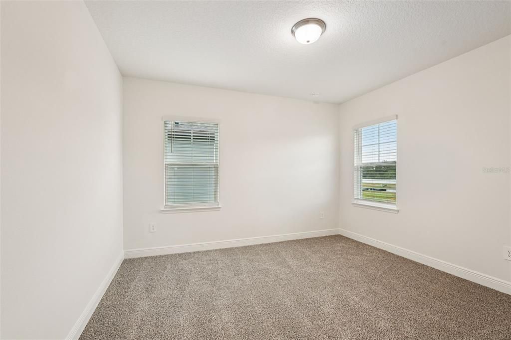 На продажу: $485,790 (4 спален, 2 ванн, 2082 Квадратных фут)