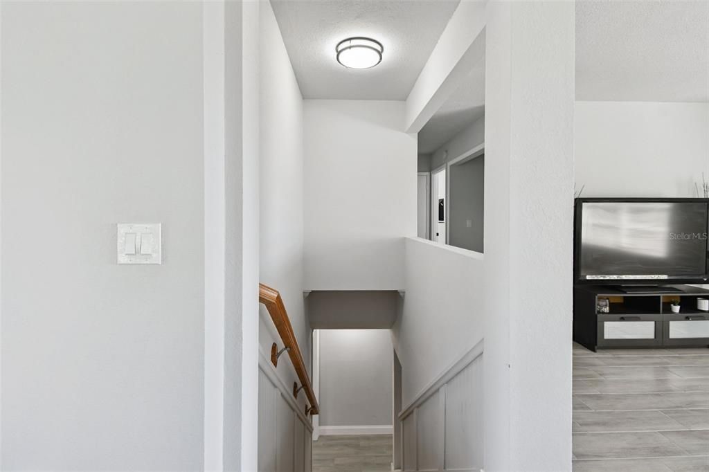 На продажу: $319,996 (4 спален, 3 ванн, 1798 Квадратных фут)