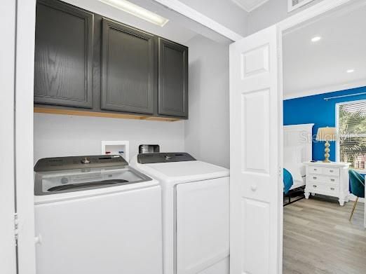 На продажу: $349,990 (4 спален, 3 ванн, 1856 Квадратных фут)