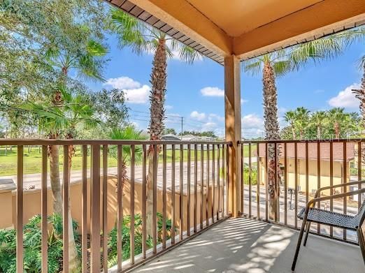 На продажу: $349,990 (4 спален, 3 ванн, 1856 Квадратных фут)