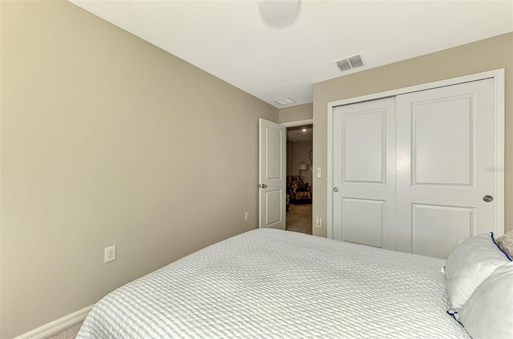 For Sale: $315,000 (3 beds, 2 baths, 1539 Square Feet)