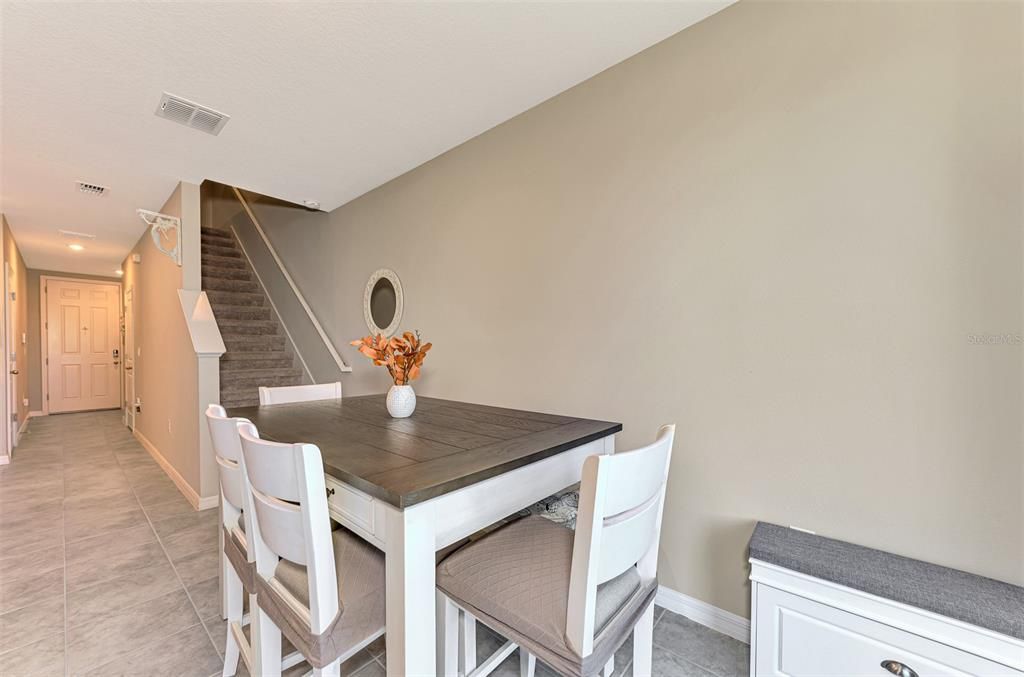 For Sale: $315,000 (3 beds, 2 baths, 1539 Square Feet)