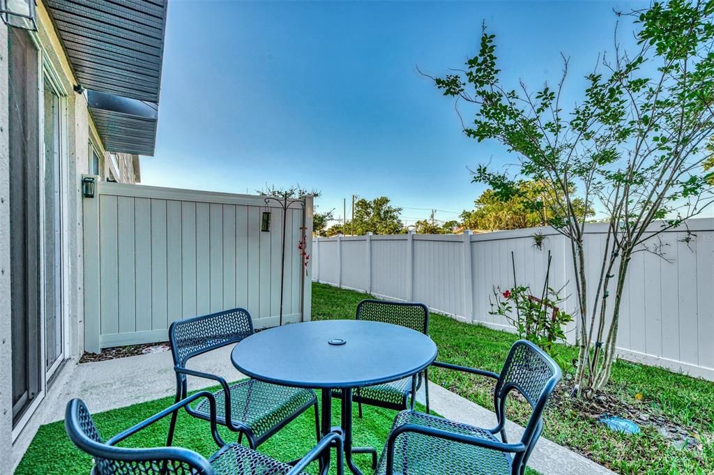 For Sale: $315,000 (3 beds, 2 baths, 1539 Square Feet)