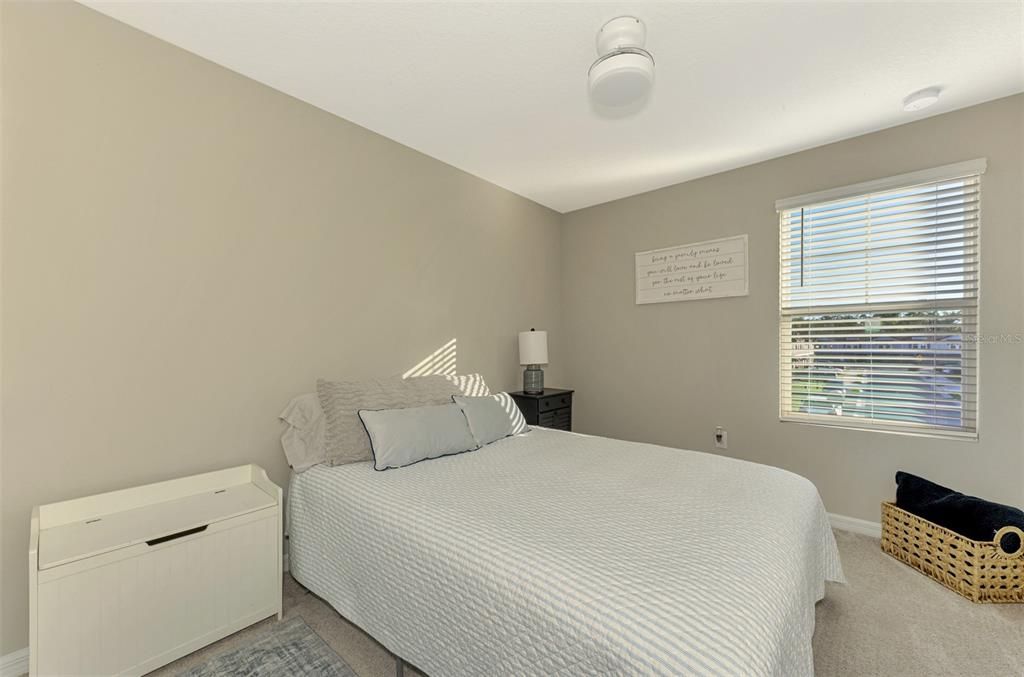 For Sale: $315,000 (3 beds, 2 baths, 1539 Square Feet)