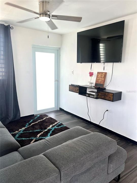 For Rent: $1,550 (2 beds, 1 baths, 0 Square Feet)