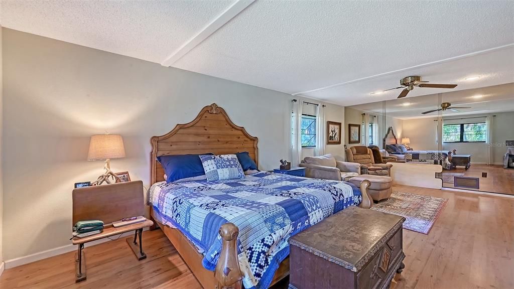 En Venta: $1,499,000 (4 camas, 3 baños, 3805 Pies cuadrados)