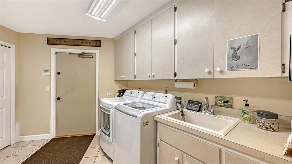 En Venta: $1,499,000 (4 camas, 3 baños, 3805 Pies cuadrados)